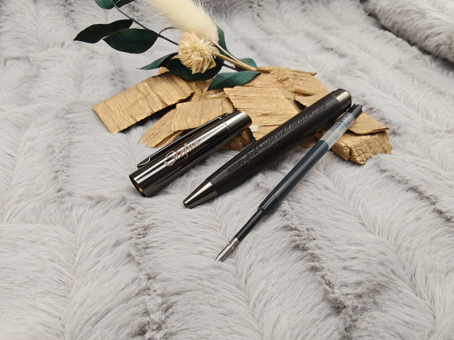 Edler Kugelschreiber Gelstift personalisiert mit Gravur schwarz Kuli Stift Holz Gastgeschenk Geschenk Gift