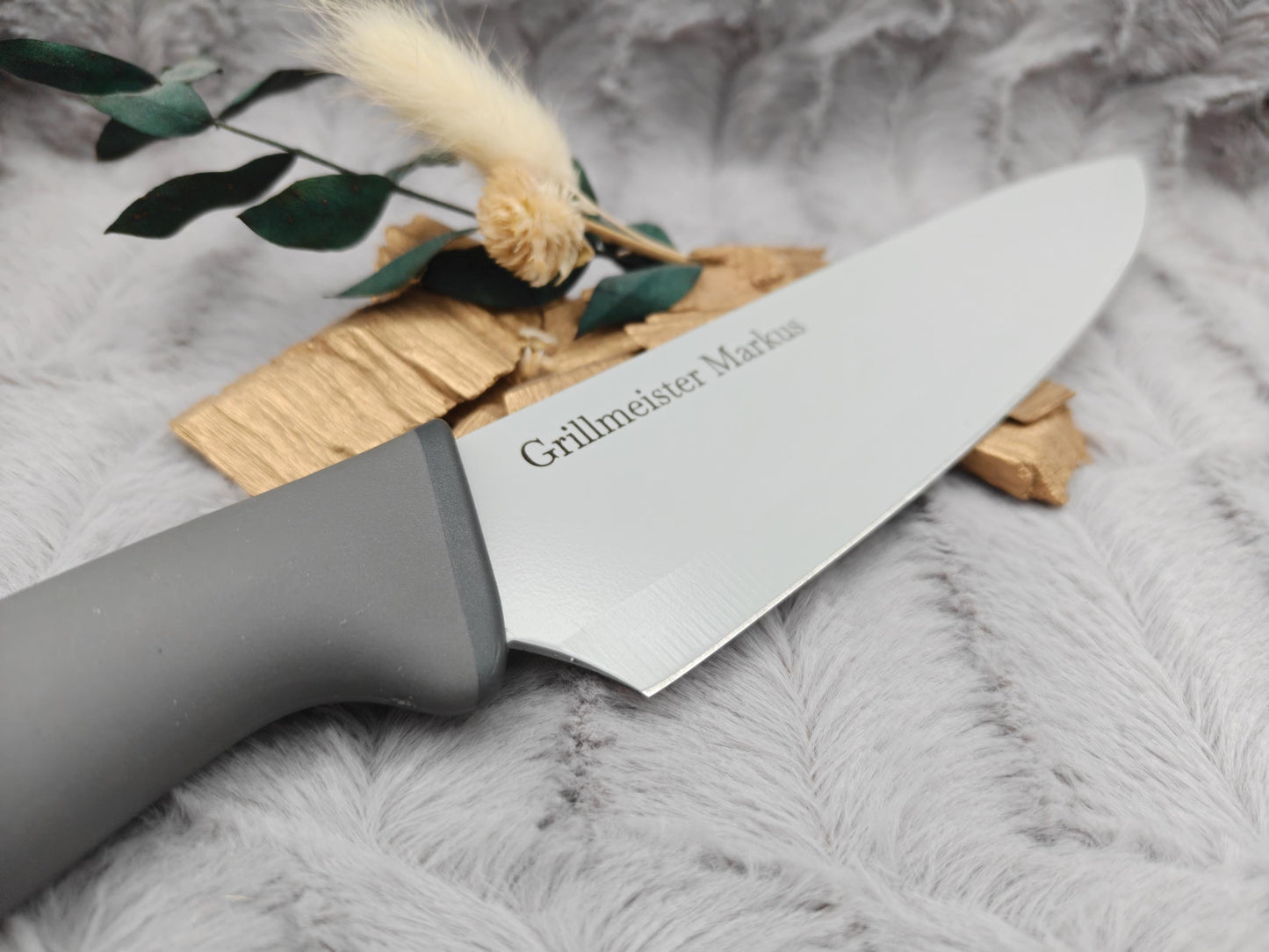 Personalisiertes Kochmesser Chefmesser mit Gravur | Scharfes Küchenmesser Edelstahl 20 cm | mit Name & Schutzhülle | Antihaft-Beschichtung
