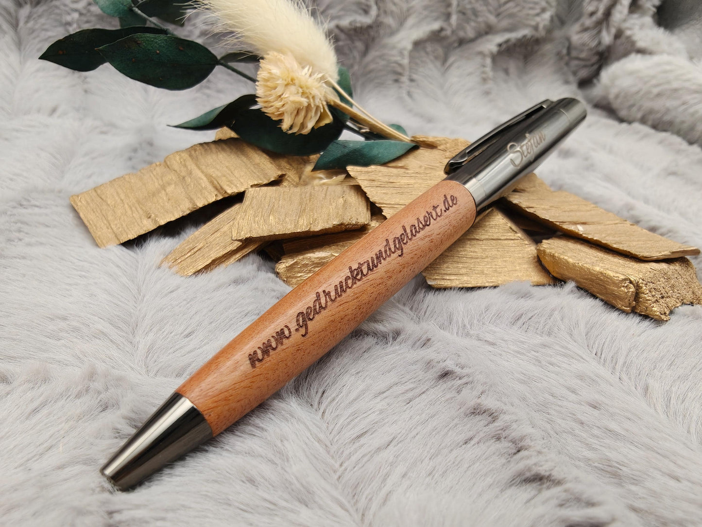 Edler Kugelschreiber Gelstift personalisiert mit Gravur braun Kuli Stift Holz Gastgeschenk Geschenk Gift