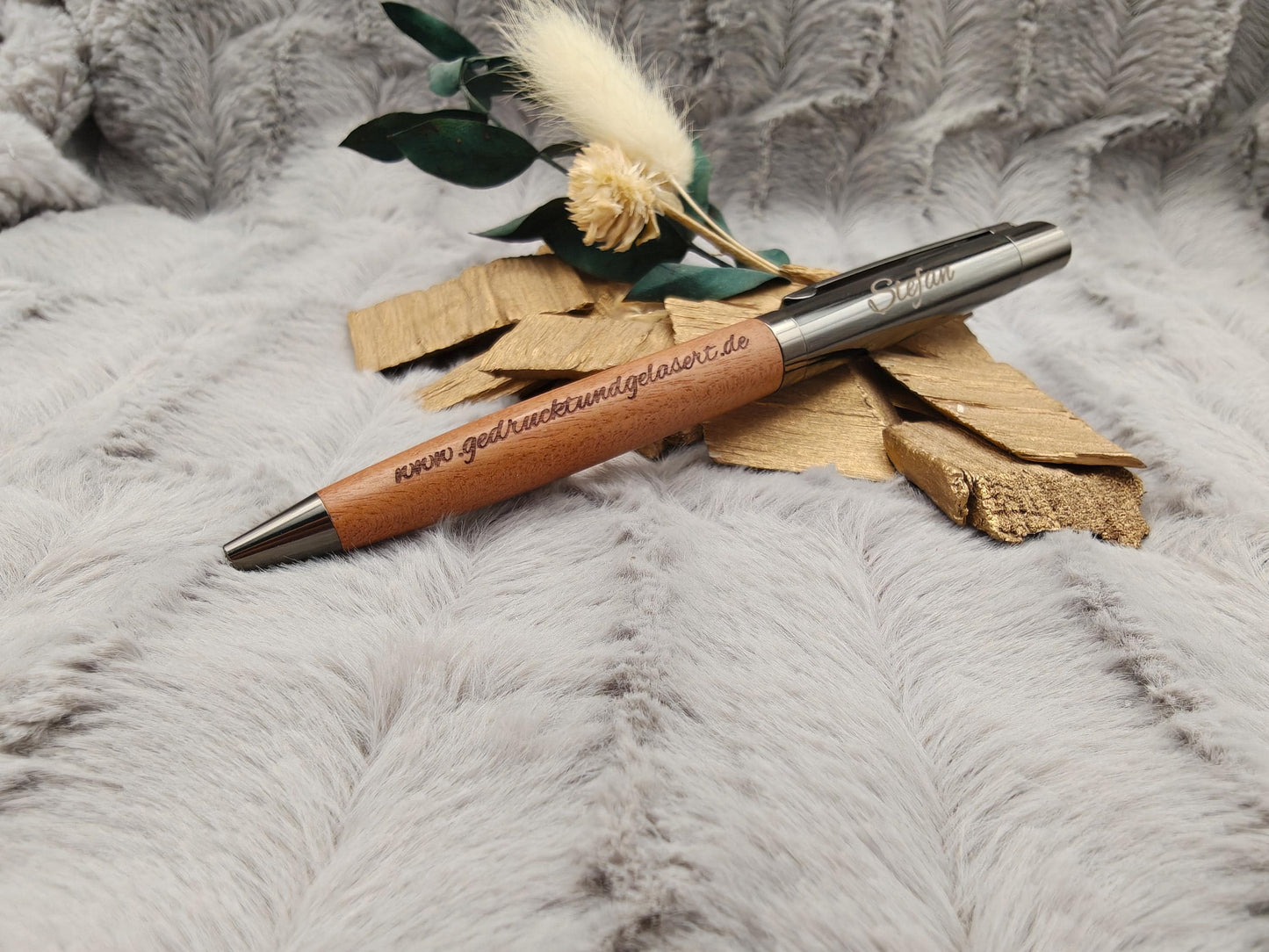 Edler Kugelschreiber Gelstift personalisiert mit Gravur braun Kuli Stift Holz Gastgeschenk Geschenk Gift