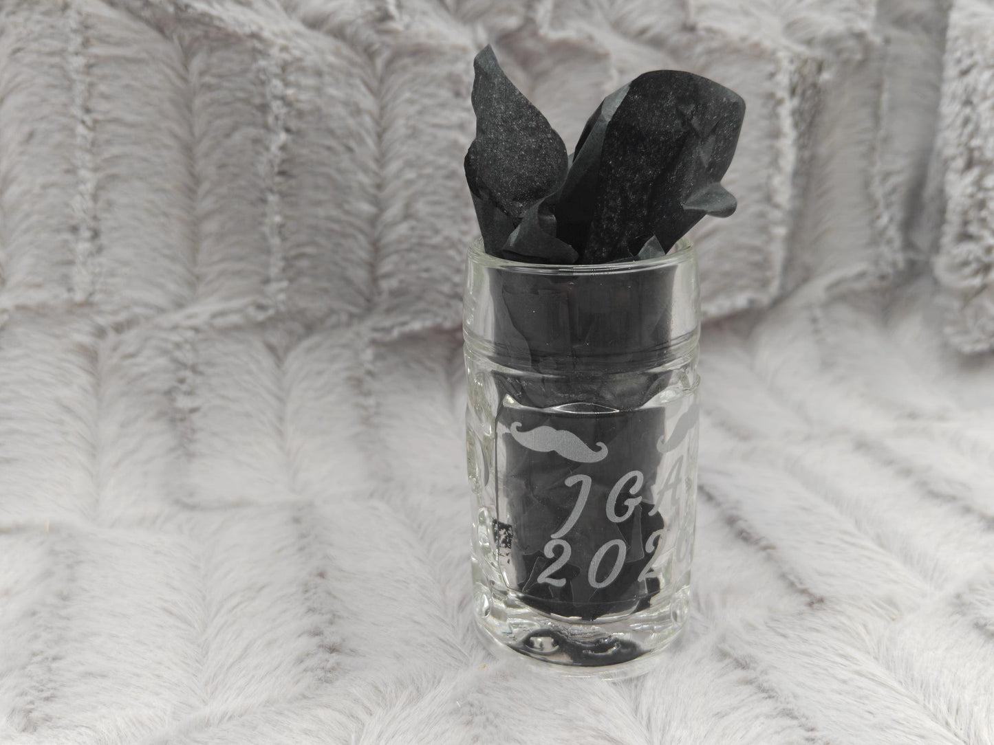 Schnapsglas Mini personalisiert Maßkrug Bierkrug Glas JGA Hochzeit Party Gag 40ml mit individueller Gravur