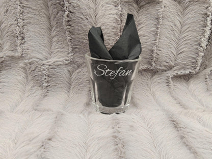 Schnapsglas Mini personalisiert Latte Macchiato Design Glas JGA Hochzeit Party Gag 50ml mit individueller Gravur