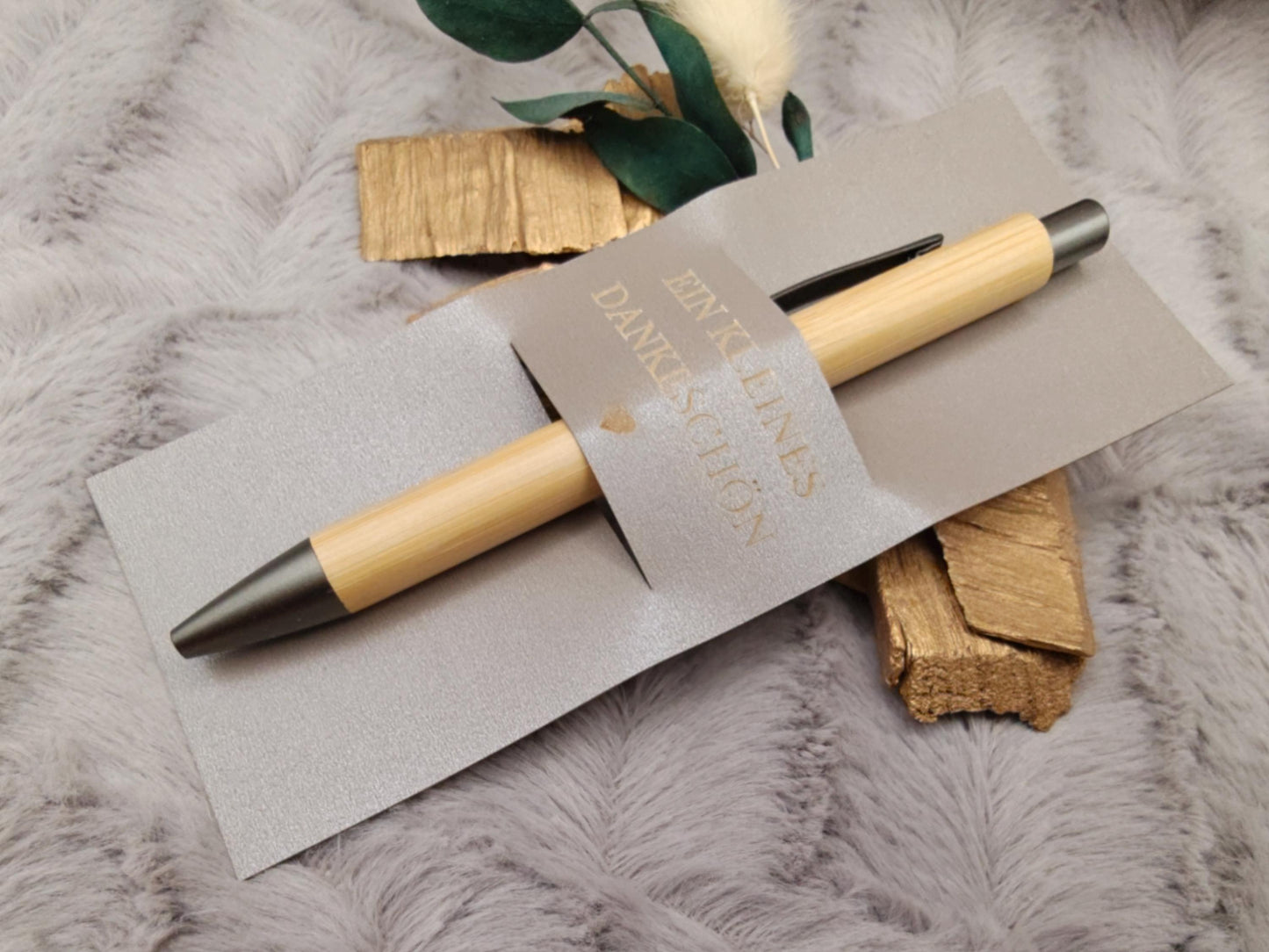 Kugelschreiber personalisiert Kleines Dankeschön 8 Metallicfarben Geschenk Bambus individueller Gravur
