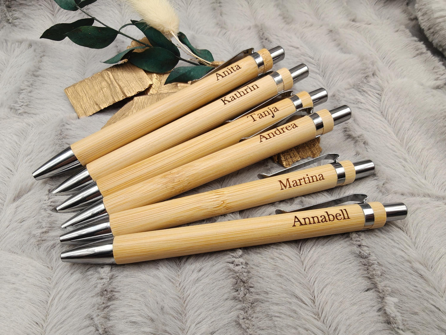 Abschiedsgeschenk Kugelschreiber personalisiert aus Bambus mit Gravur schwarz Kuli Stift Holz Geschenk Gift