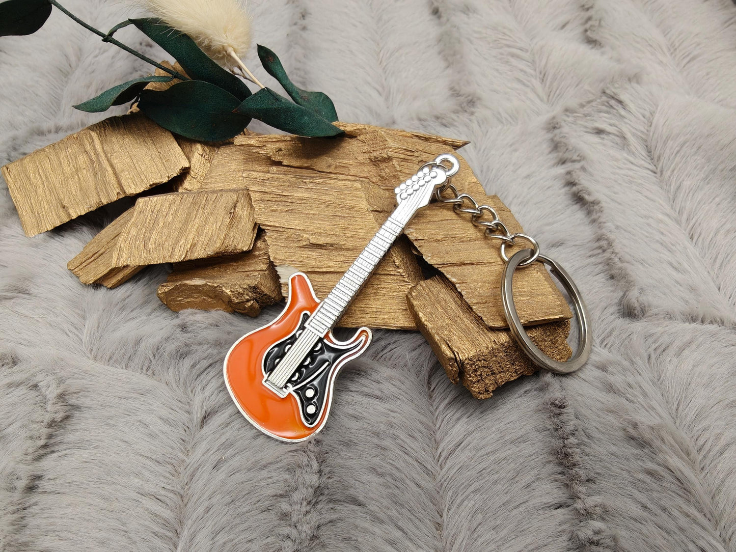 Schlüsselanhänger personalisiert Gitarre mit Gravur 70x26x1,6mm Geschenk