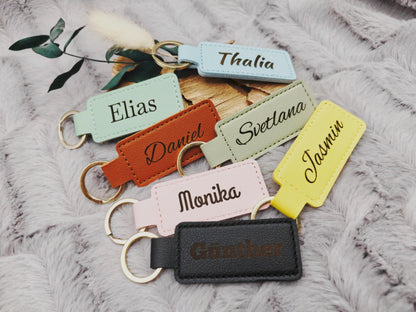 Personalisierter Kunstleder-Schlüsselanhänger schmal mit Gravur | Wunschtext | Edles Gastgeschenk Hochzeit | Individueller Schlüsselbund