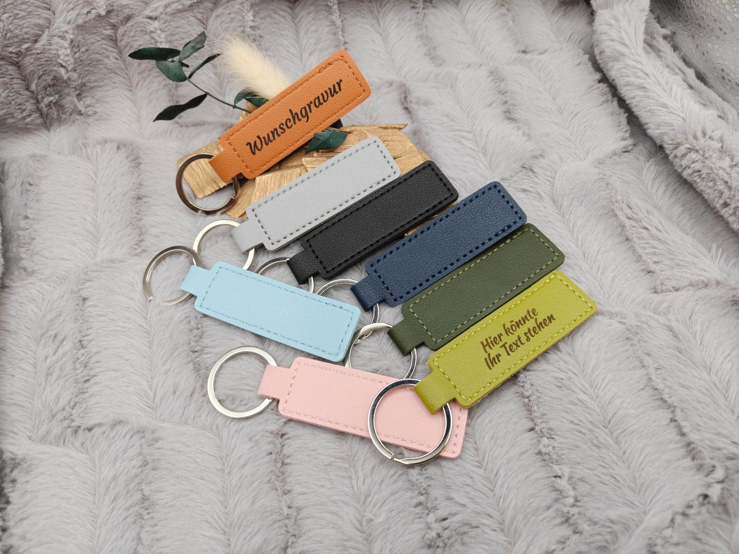 Schlüsselanhänger personalisiert rechteckig Kunstleder mit Gravur 71x25x3,3mm Geschenk