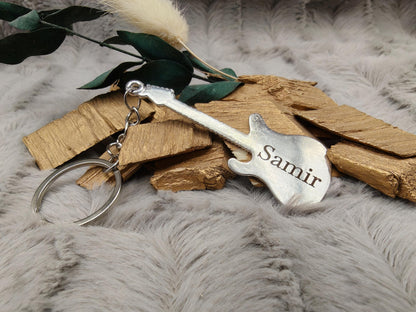Schlüsselanhänger personalisiert Gitarre mit Gravur 70x26x1,6mm Geschenk