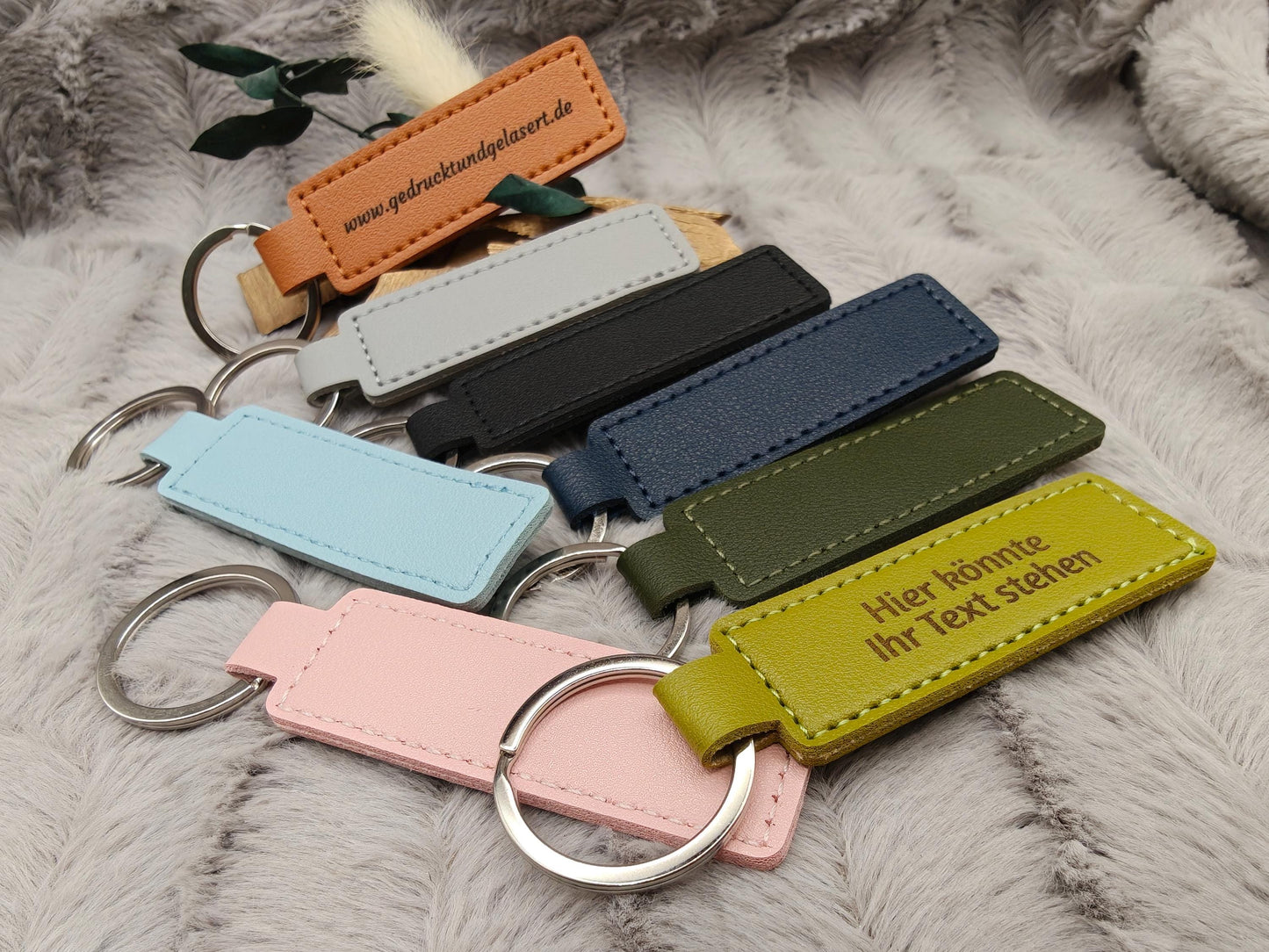 Schlüsselanhänger personalisiert rechteckig Kunstleder mit Gravur 71x25x3,3mm Geschenk