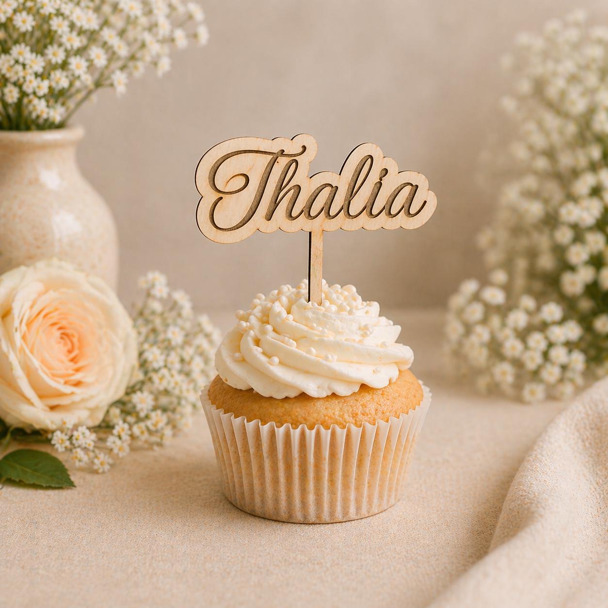 Caketopper personalisiert mit Namen für Cupcakes Muffins Minitörtchen Cake Topper Holz