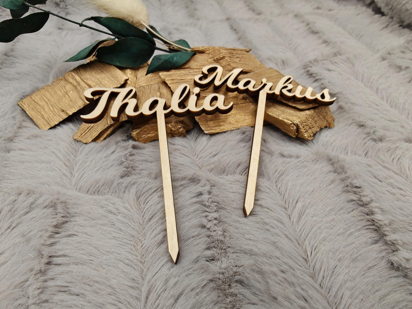 Caketopper personalisiert mit Namen für Cupcakes Muffins Minitörtchen Cake Topper Holz konturgeschnitten
