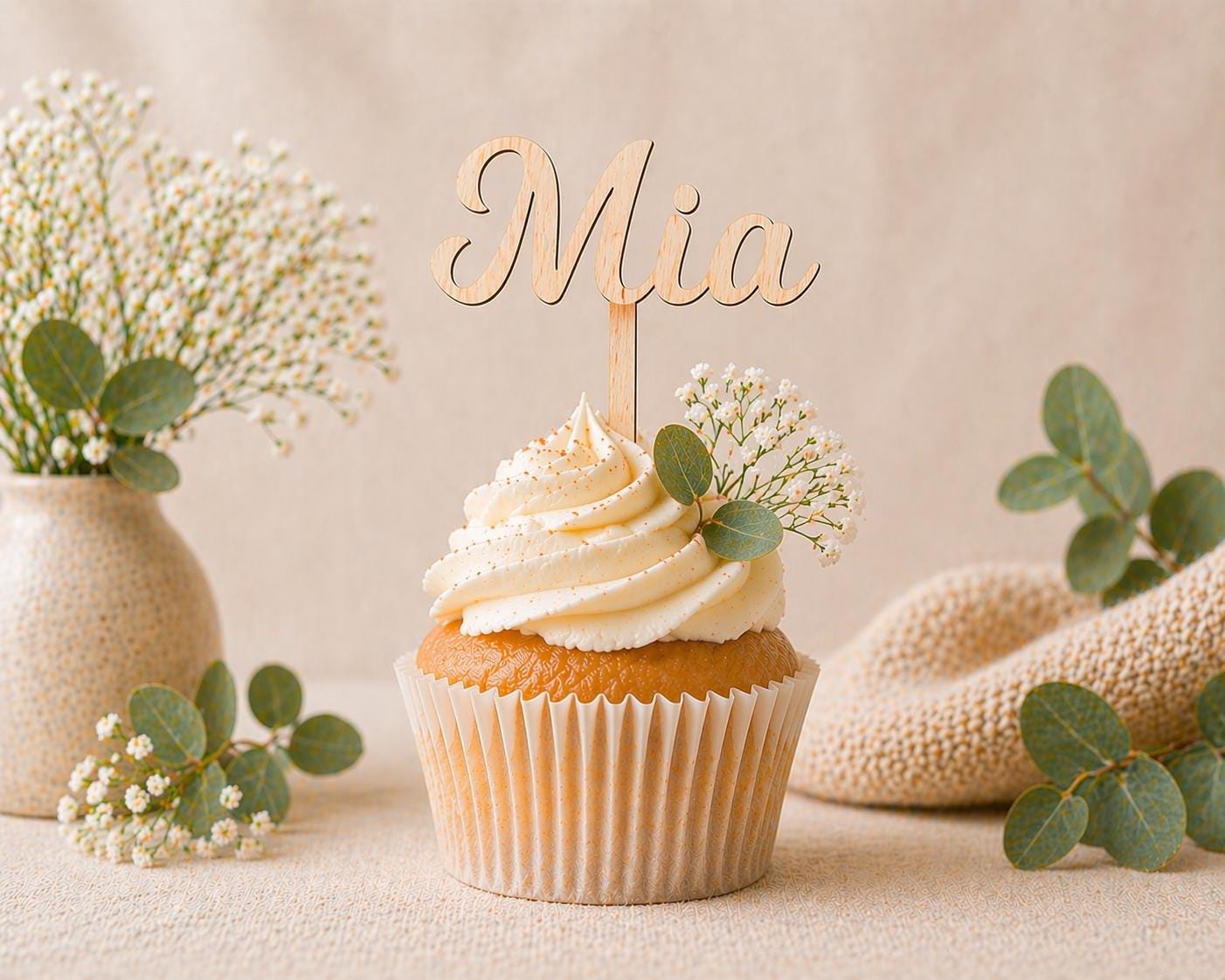 Caketopper personalisiert mit Namen für Cupcakes Muffins Minitörtchen Cake Topper Holz konturgeschnitten