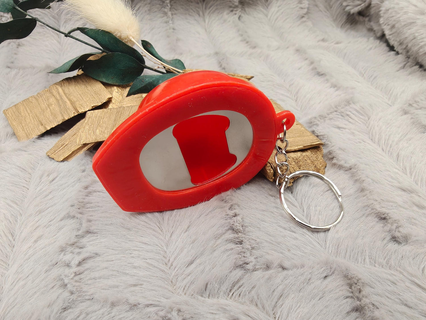 Schlüsselanhänger Schutzhelm mit Flaschenöffner mit individueller Gravur 4 Farben verfügbar personalisiert Geschenk