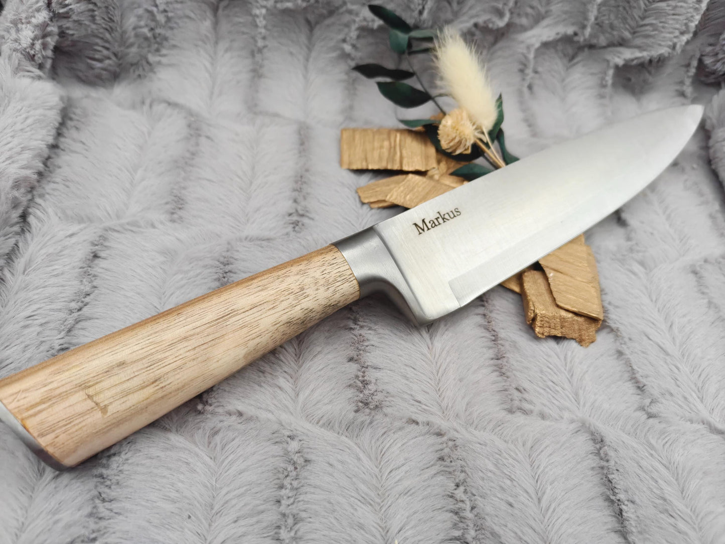 Massives Kochmesser mit Holzgriff & Gravur | Personalisiertes Chefmesser Edelstahl 20 cm | Geschenk für Grillmeister, Köche