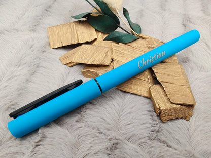Gelschreiber personalisiert 8 verschiedene Farben gummierter Griff mit Gravur Kuli Stift Gastgeschenk Geschenk Kugelschreiber