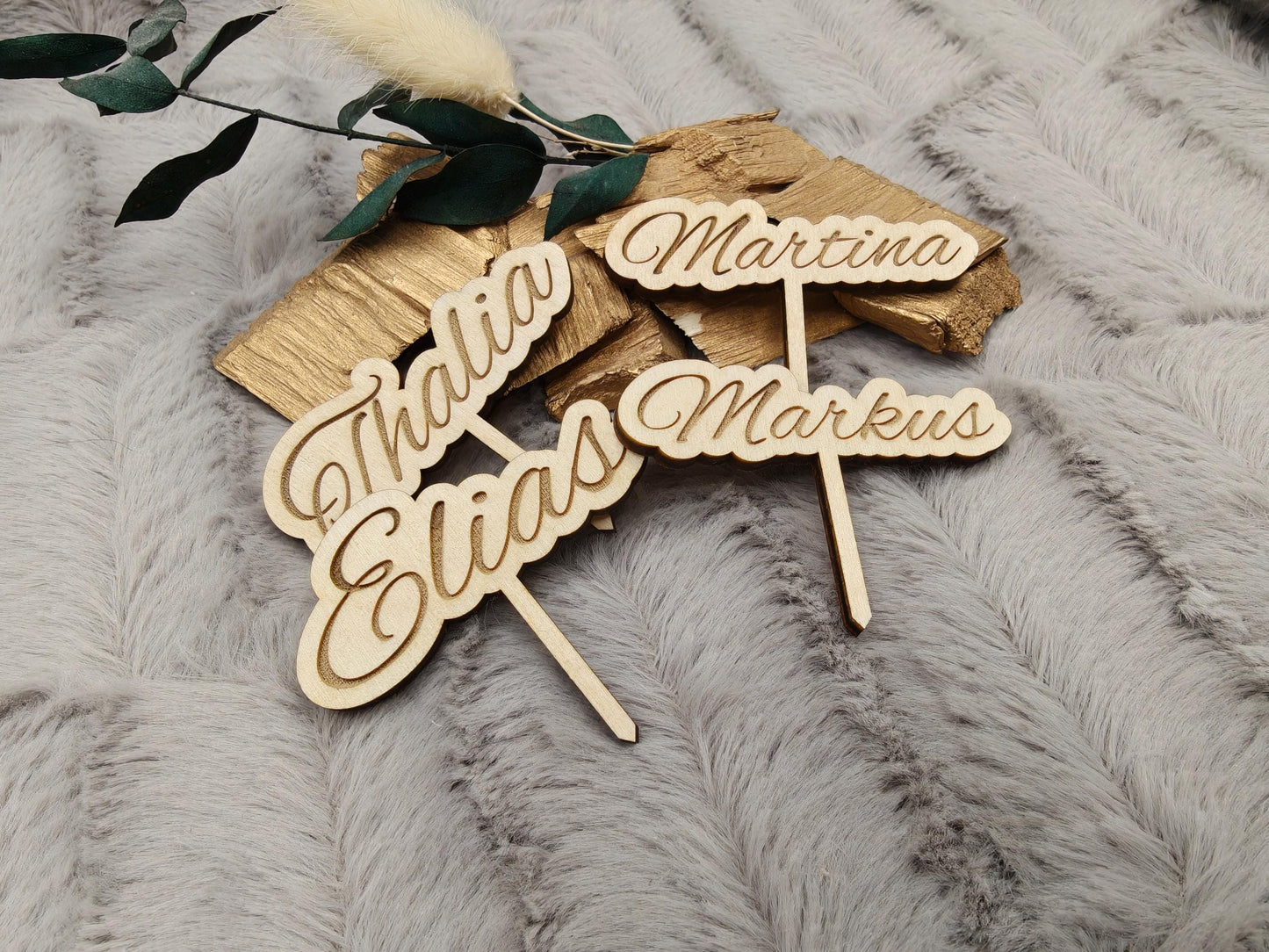 Caketopper personalisiert mit Namen für Cupcakes Muffins Minitörtchen Cake Topper Holz