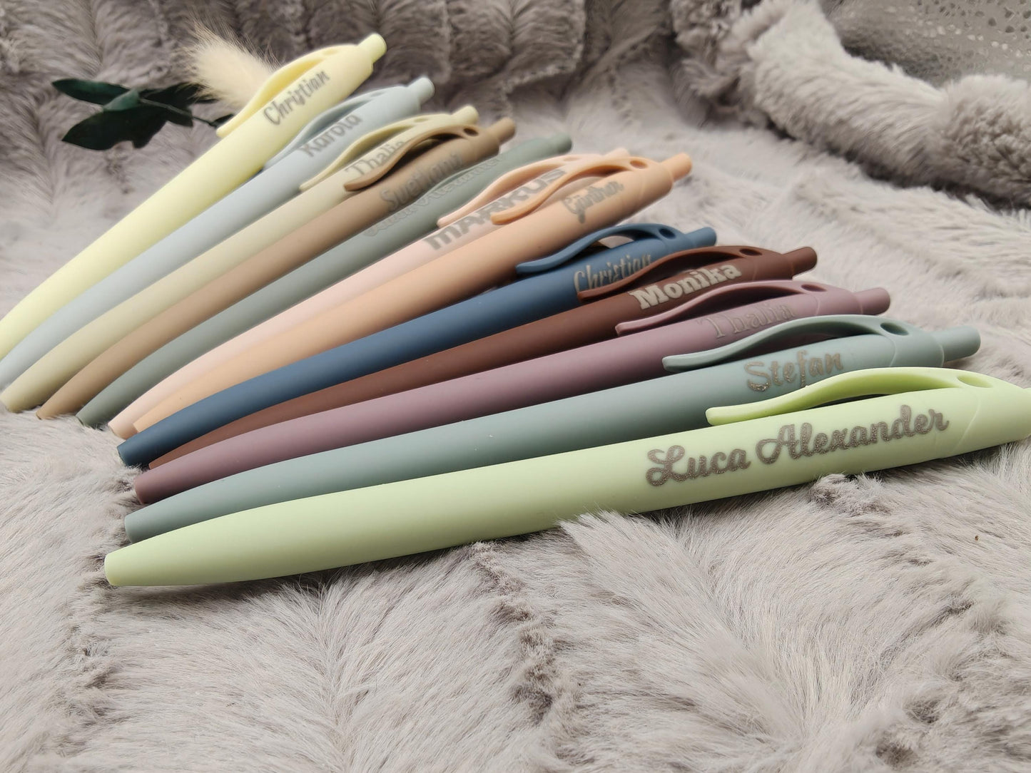 Gelschreiber personalisiert 12 erdige Farben samtige Oberfläche mit Gravur Kuli Stift Gastgeschenk Geschenk Kugelschreiber