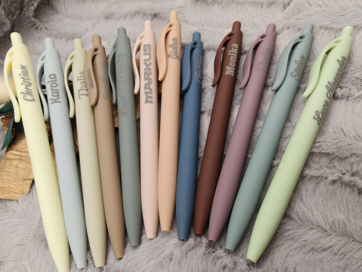 Gelschreiber personalisiert 12 erdige Farben samtige Oberfläche mit Gravur Kuli Stift Gastgeschenk Geschenk Kugelschreiber