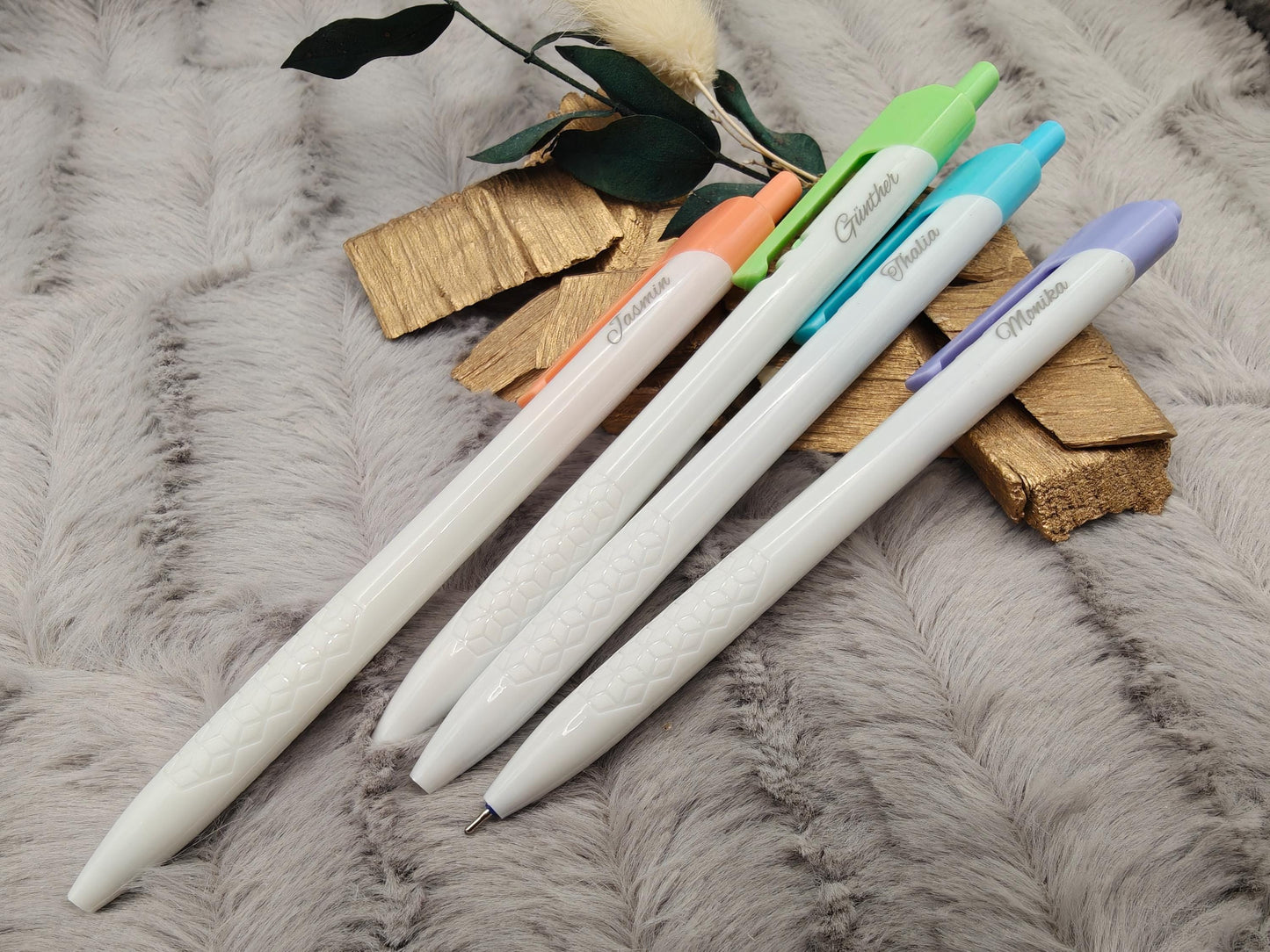 Kugelschreiber personalisiert 4 verschiedene Farben mit Gravur Kuli Stift Gastgeschenk Geschenk Kugelschreiber