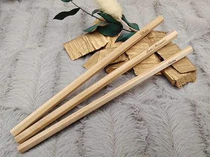 Personalisierter Bleistift mit Gravur | Gastgeschenk Hochzeit & Kommunion | Platzkarte Alternative | Bleistift mit Namen für Schultüte