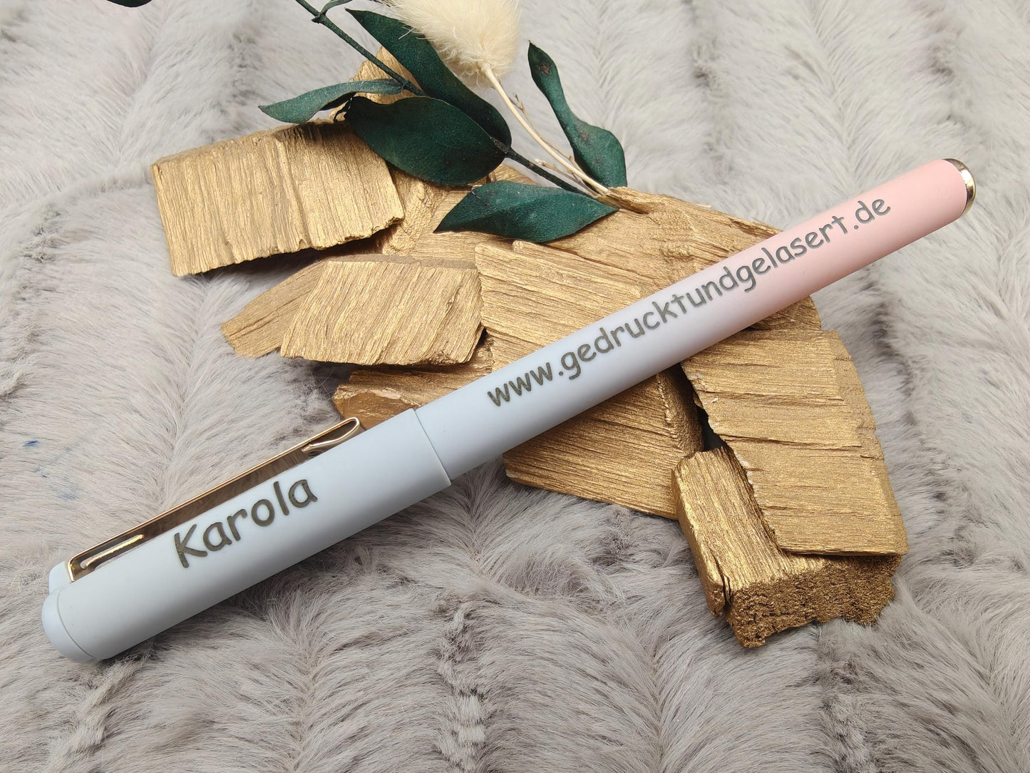 Personalisierter Gelschreiber mit Farbverlauf | Soft-Touch Stift mit Gravur | Name auf Kappe oder Griff | Bunte Tinte | Geschenk