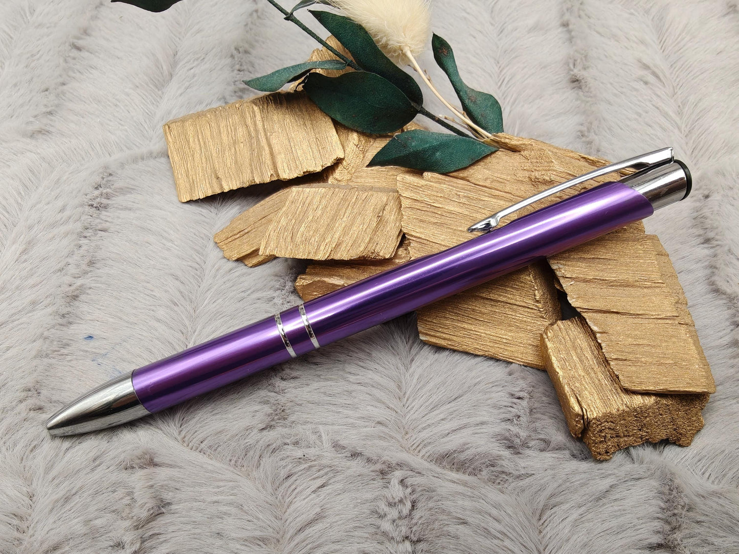 Personalisierter Kugelschreiber Aluminium 13 Farben mit Gravur | Kuli mit Name | Hochwertiger Stift schwarz schreibend | Geschenk Kollegen