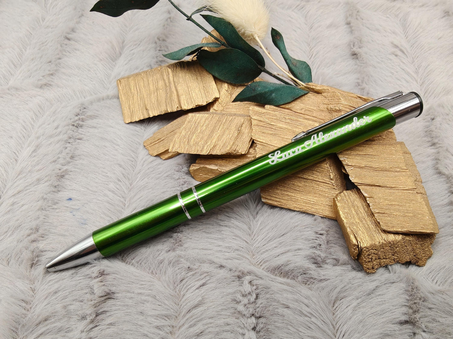 Personalisierter Kugelschreiber Aluminium 13 Farben mit Gravur | Kuli mit Name | Hochwertiger Stift schwarz schreibend | Geschenk Kollegen