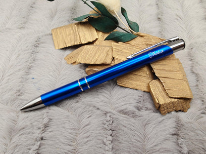 Personalisierter Kugelschreiber Aluminium 13 Farben mit Gravur | Kuli mit Name | Hochwertiger Stift schwarz schreibend | Geschenk Kollegen