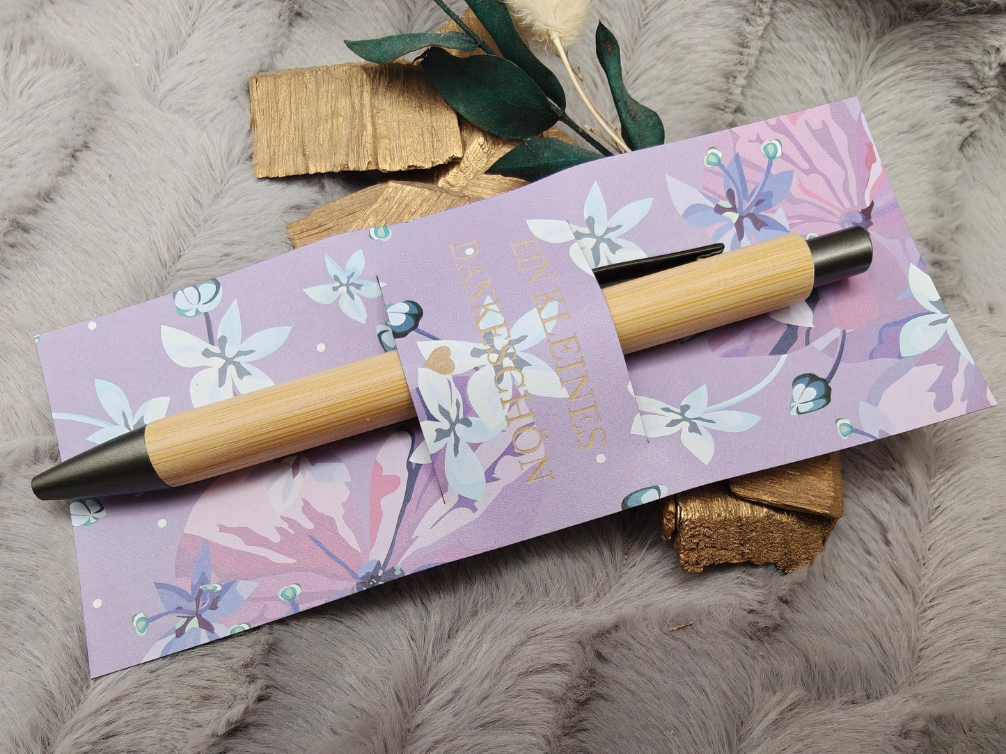 Kugelschreiber Bambus personalisiert in Papphülle mit "Ein Kleines Dankeschön" 6 florare Muster Geschenk individueller Gravur