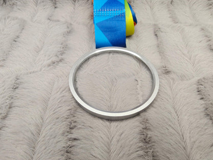 Personalisierte Medaille mit Name & Alter | Gold Silber Bronze mit Kristallglas | Individuelle Auszeichnung | Medaille mit Band graviert