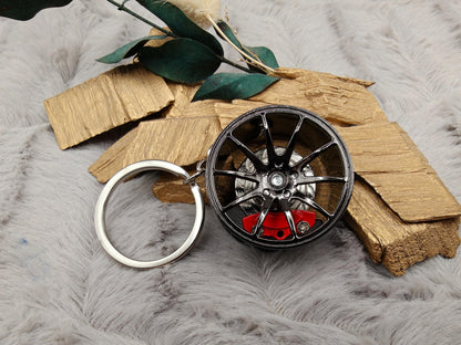 Personalisierter Felgen Schlüsselanhänger mit Gravur | Auto Felge | Aluminium Anhänger | Tuning Geschenk | Bremssattel rot blau gelb