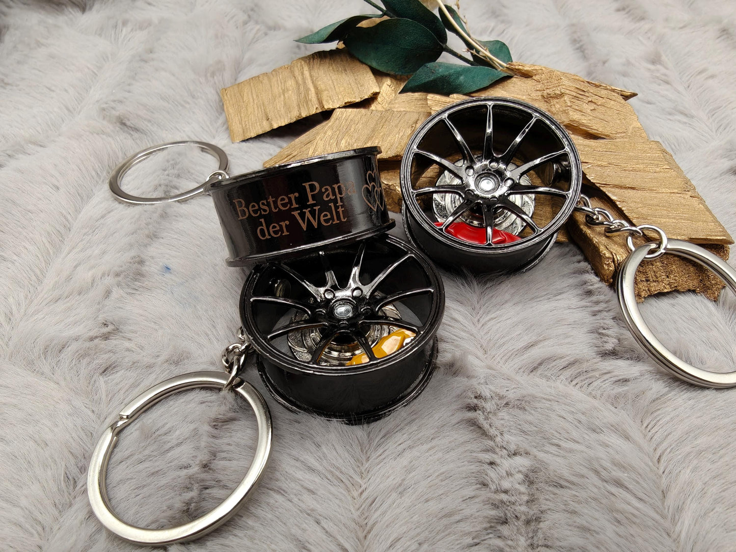 Personalisierter Felgen Schlüsselanhänger mit Gravur | Auto Felge | Aluminium Anhänger | Tuning Geschenk | Bremssattel rot blau gelb