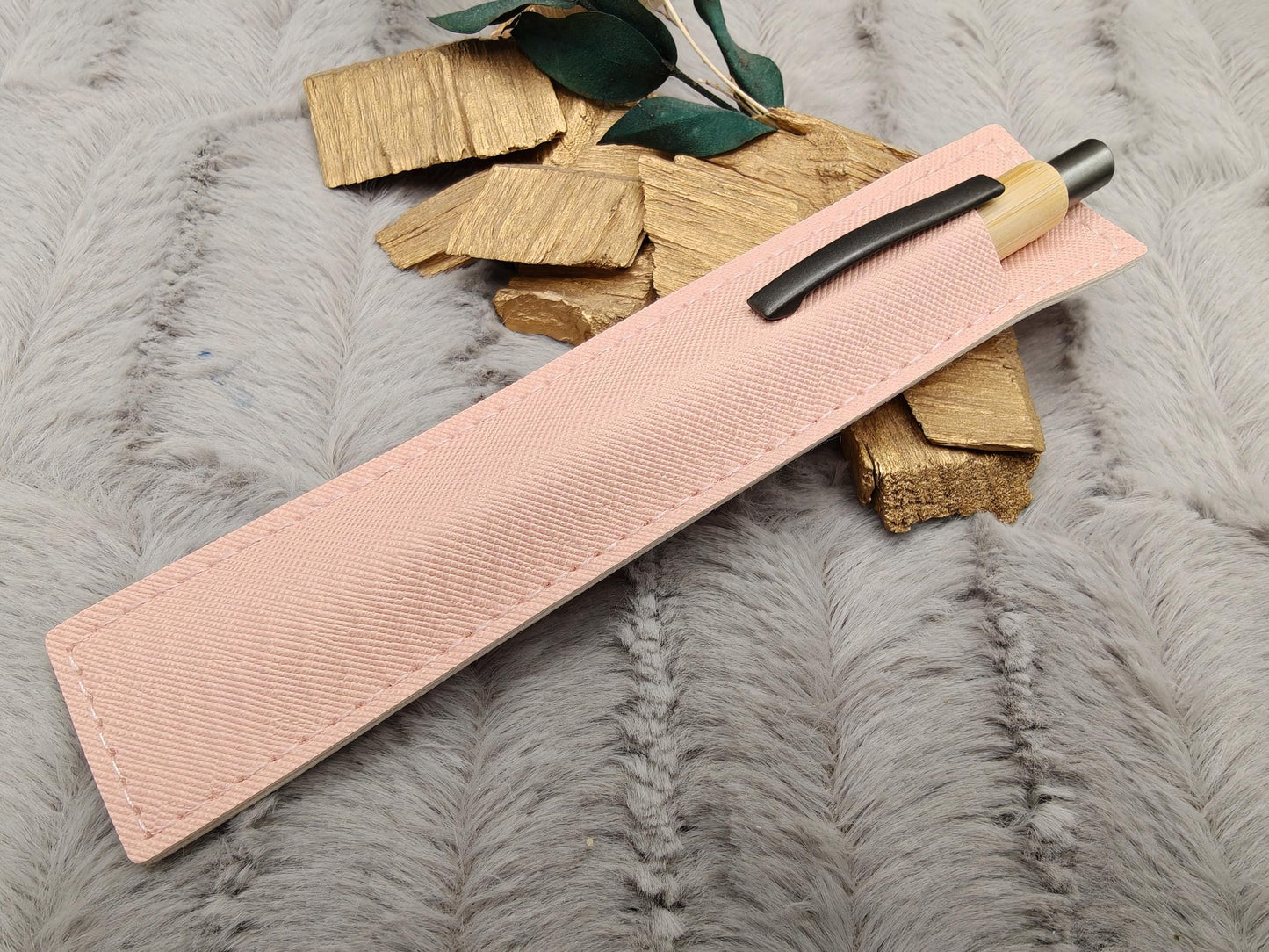Kugelschreiber personalisiert aus Bambus mit PU Kunstleder-Etui mit Gravur gunmetal Kuli Stift Holz Gastgeschenk Geschenk Gift