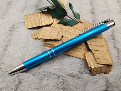 Personalisierter Kugelschreiber Aluminium 13 Farben mit Gravur | Kuli mit Name | Hochwertiger Stift schwarz schreibend | Geschenk Kollegen