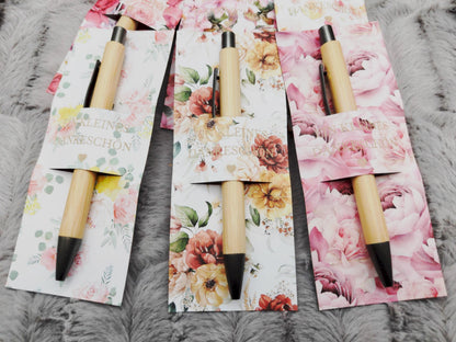 Kugelschreiber Bambus personalisiert in Papphülle mit "Ein Kleines Dankeschön" 6 florare Muster Geschenk individueller Gravur