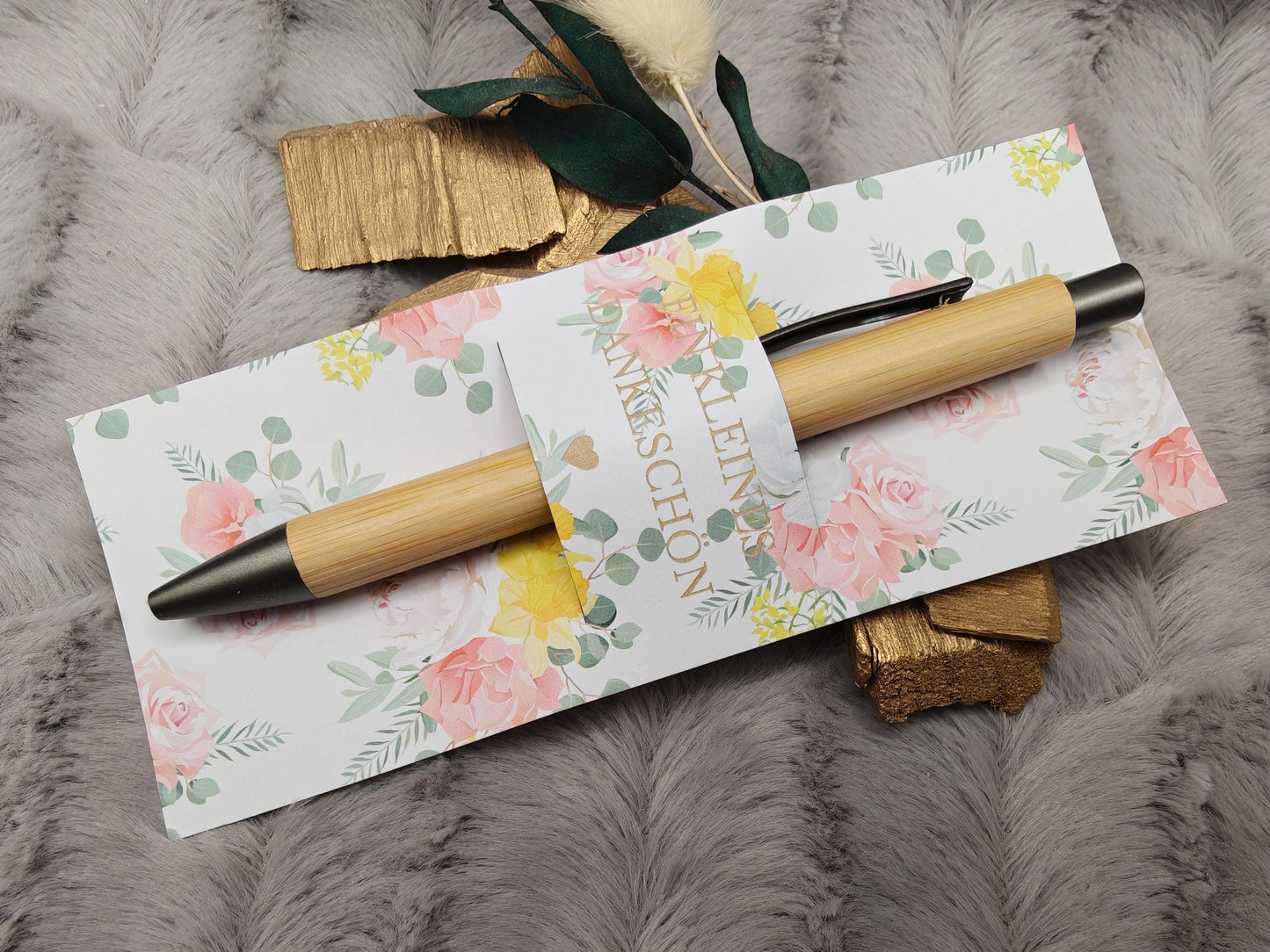 Kugelschreiber Bambus personalisiert in Papphülle mit "Ein Kleines Dankeschön" 6 florare Muster Geschenk individueller Gravur