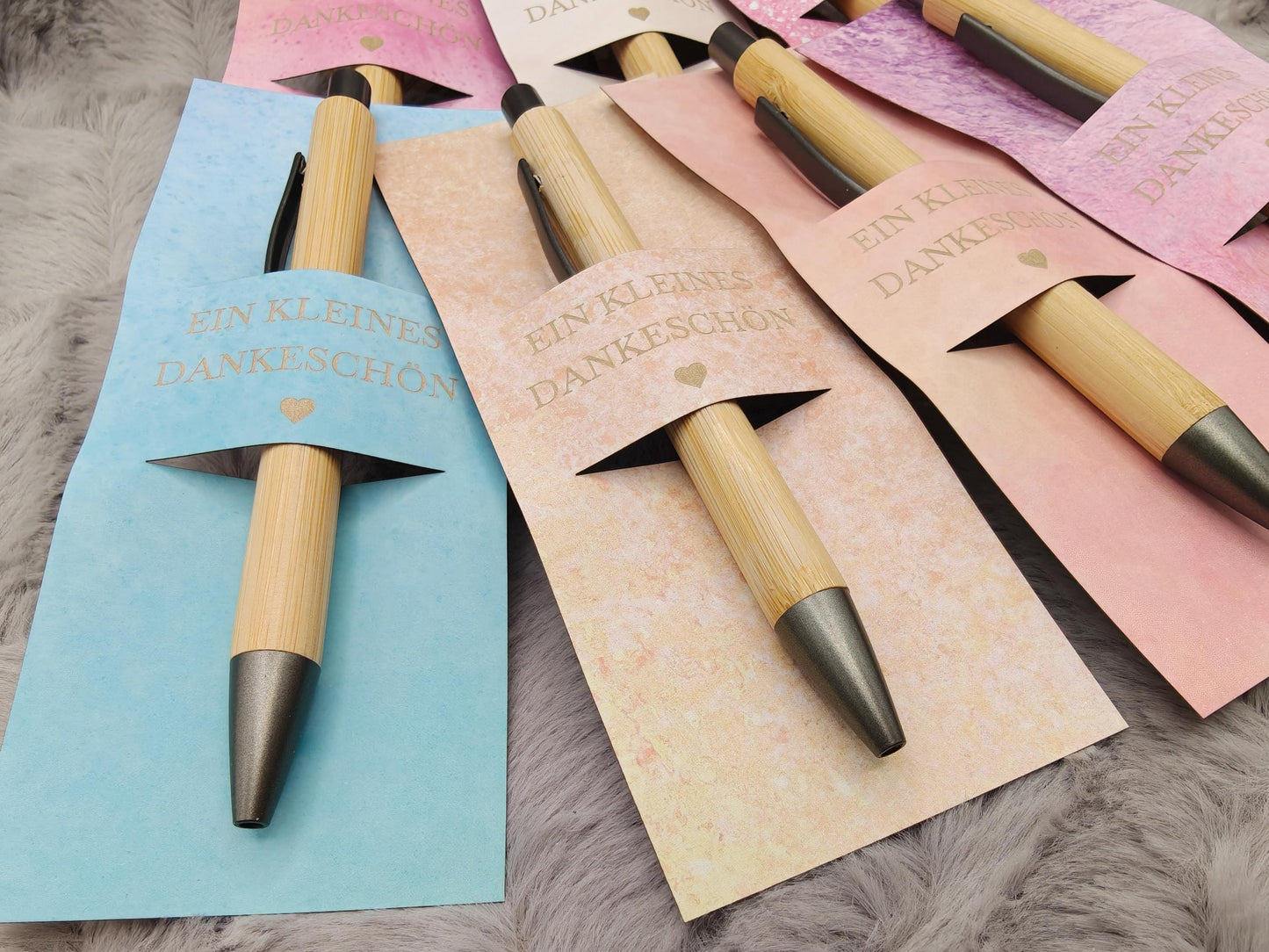 Kugelschreiber Bambus personalisiert in Papphülle mit "Ein Kleines Dankeschön" 7 schöne Muster Geschenk individueller Gravur