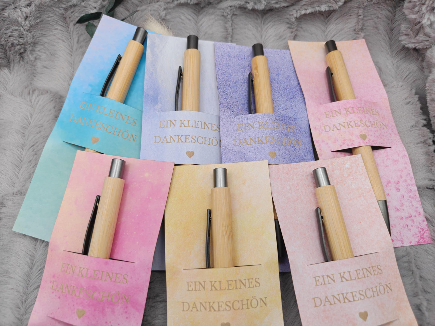 Kugelschreiber Bambus personalisiert in Papphülle mit "Ein Kleines Dankeschön" 7 schöne Muster Geschenk individueller Gravur