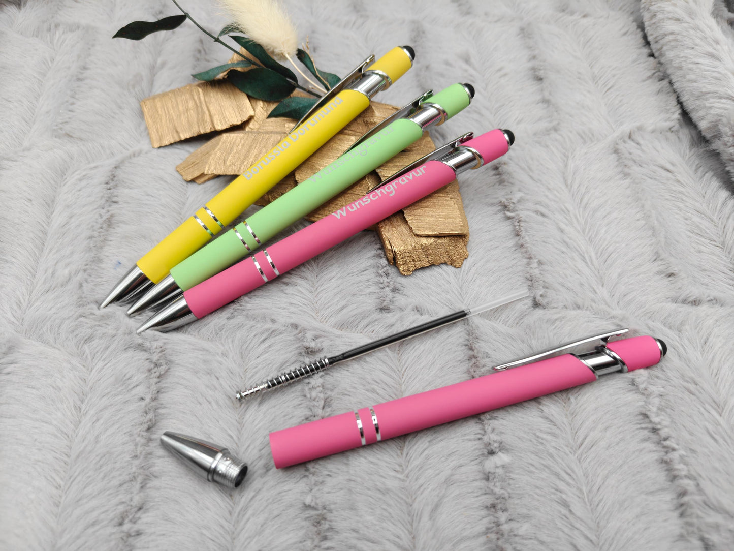 Kugelschreiber personalisiert mit Touchpen 3 Farben aus Aluminium mit Gravur Kuli Stift Holz Gastgeschenk Geschenk